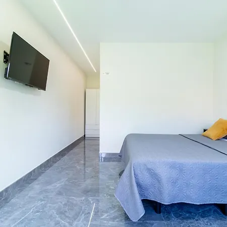 Casa de hóspedes Amir 3*