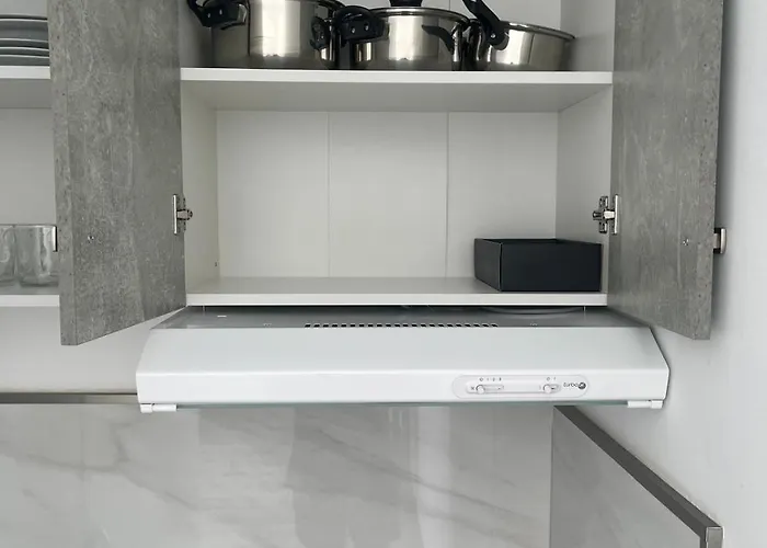 Amir 3* פואנגירולה