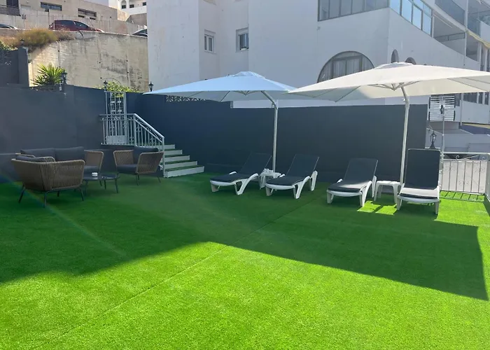 Amir Фуэнхирола