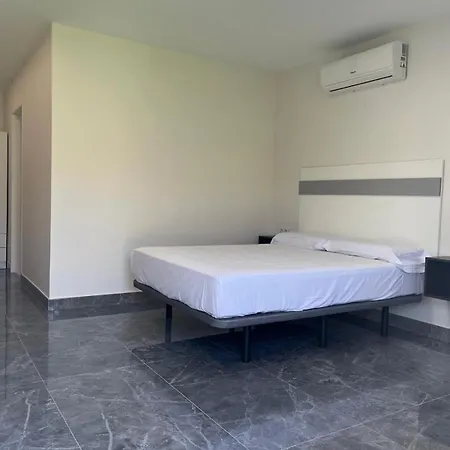 Amir Pensionat 3*
