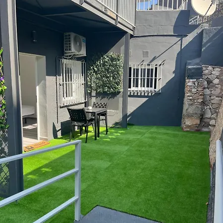 Amir בית הארחה