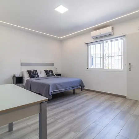 Amir Pensionat Fuengirola