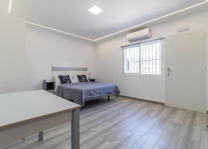 Amir Pensionat Fuengirola